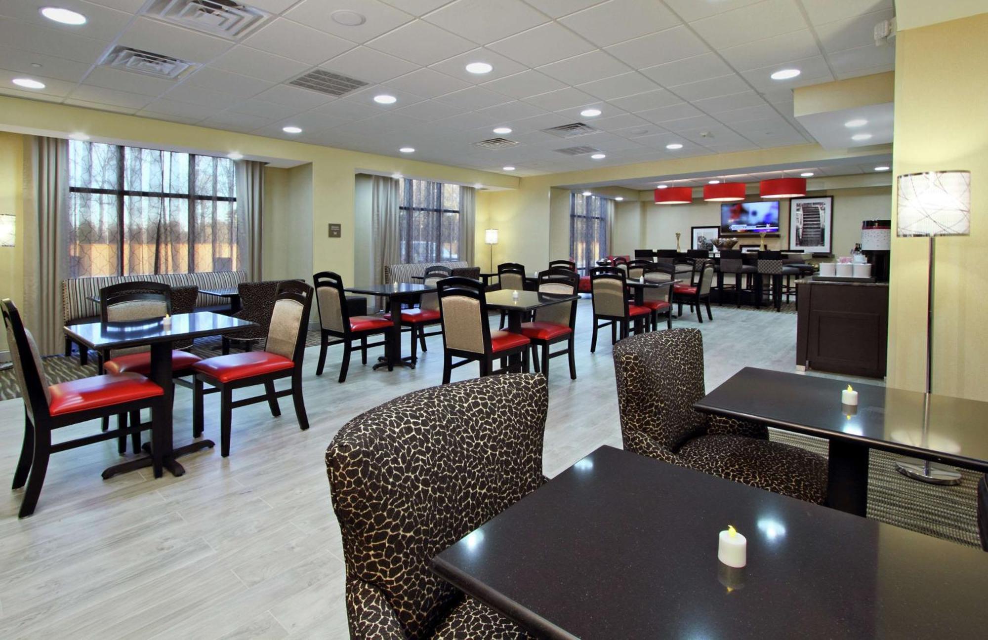 Hampton Inn Richland/South Jackson Exterior foto